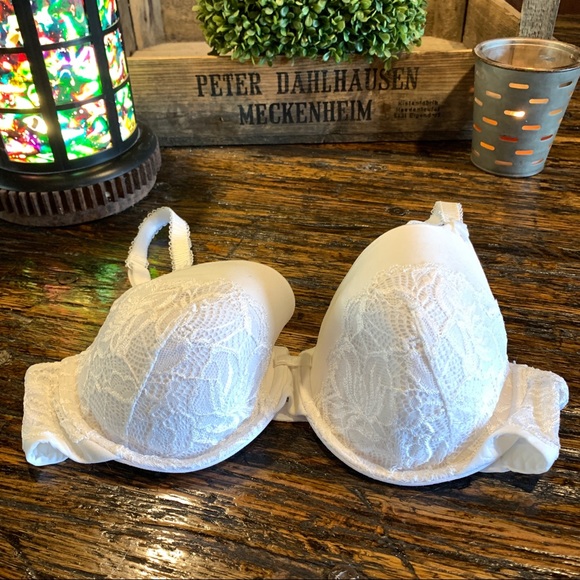 Bali Intimates & Sleepwear Bali Bra Lace White 36d Underwire Poshmark